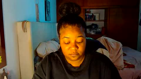 Cami   Back in 2 hours online show from October 20, 4:35 am