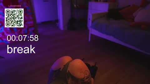 Lika ginger  Jessy blond   online show from September 26, 5:11 am