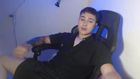 sully50126 online show from October 25, 5:26 am