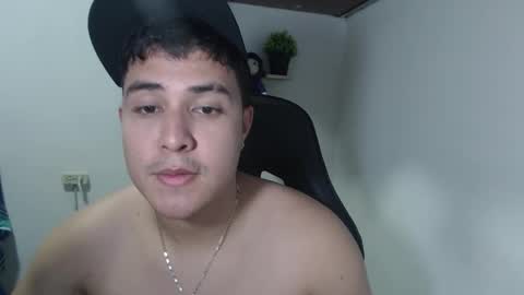 sully50126 online show from November 1, 5:31 am