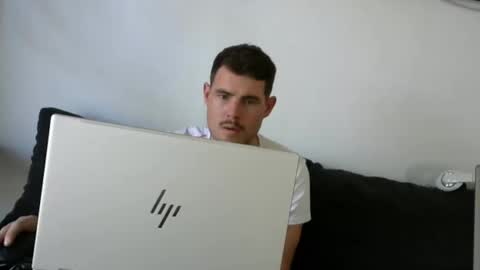 The Sultan online show from September 22, 5:48 pm