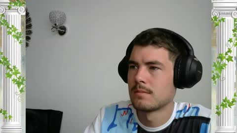 The Sultan online show from November 8, 6:40 pm