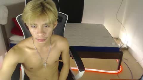 Snapshot of sultry_charls chatting on September 19, 1:51 am sultry_charls online show from September 19, 1:51 am