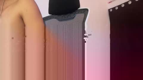 Snapshot of sultry_charls chatting on September 25, 4:16 am sultry_charls online show from September 25, 4:16 am