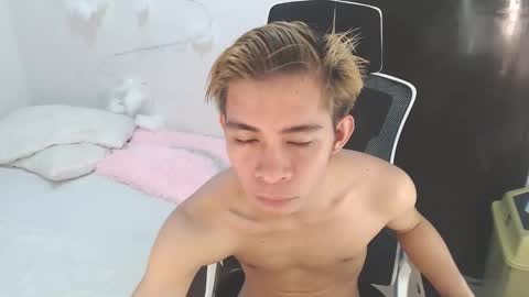 Snapshot of sultry_charls chatting on October 23, 9:52 am sultry_charls online show from October 23, 9:52 am