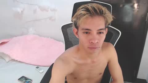 Snapshot of sultry_charls chatting on October 24, 12:12 pm sultry_charls online show from October 24, 12:12 pm