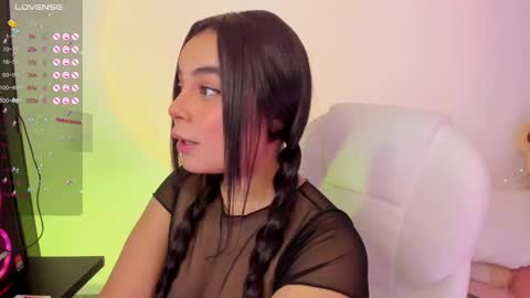 sumersunsett online show from February 23, 12:41 am