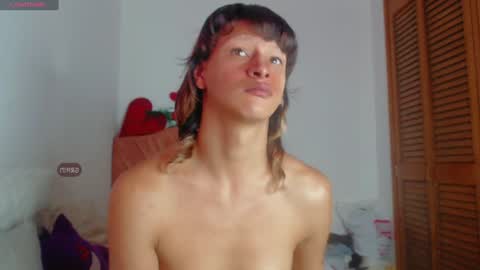 Snapshot of summer__xo chatting on December 22, 2:17 am Summer online show from December 22, 2:17 am