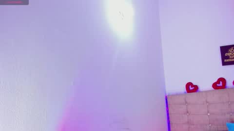 Snapshot of summer_girls01 chatting on November 16, 3:56 am summer_girls01 online show from November 16, 3:56 am