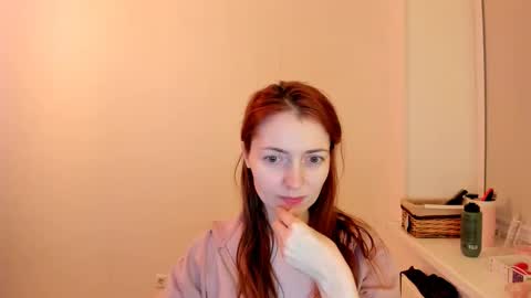 Summer Preston online show from December 19, 2:51 am