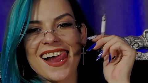 Snapshot of summer_quinn_ chatting on December 30, 11:48 am Deea online show from December 30, 11:48 am