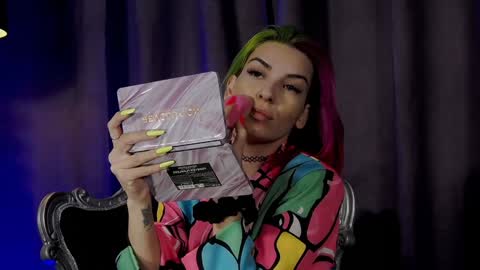 Snapshot of summer_quinn_ chatting on January 13, 5:55 am Deea online show from January 13, 5:55 am