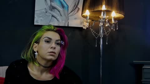 Snapshot of summer_quinn_ chatting on January 19, 5:15 am Deea online show from January 19, 5:15 am