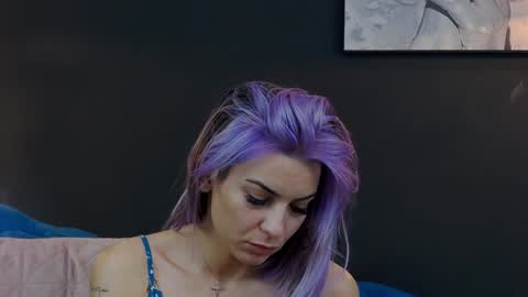 Snapshot of summer_quinn_ chatting on January 29, 6:43 am Deea online show from January 29, 6:43 am