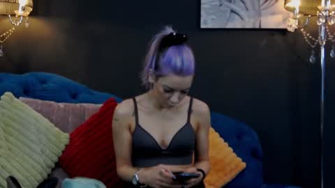 Snapshot of summer_quinn_ chatting on January 30, 5:52 am Deea online show from January 30, 5:52 am