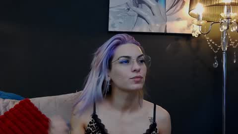 Snapshot of summer_quinn_ chatting on February 4, 6:46 am Deea online show from February 4, 6:46 am