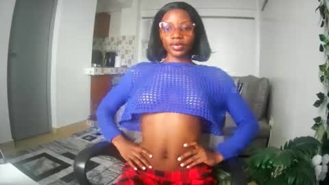 Snapshot of summerbuddy chatting on September 21, 5:53 am summerbuddy online show from September 21, 5:53 am