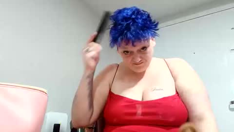 Snapshot of summerdivine69 chatting on November 10, 2:21 am Summer Divine online show from November 10, 2:21 am