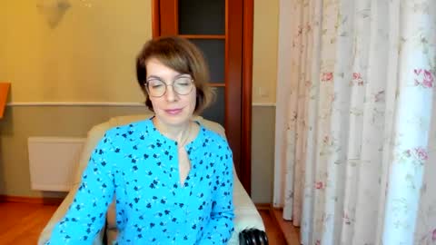 summerliza online show from December 25, 2:23 pm
