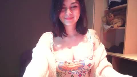 Snapshot of summerprints chatting on October 27, 6:56 pm Summer online show from October 27, 6:56 pm