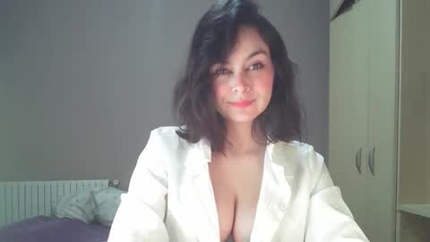 Snapshot of summerprints chatting on November 10, 6:51 pm Summer online show from November 10, 6:51 pm