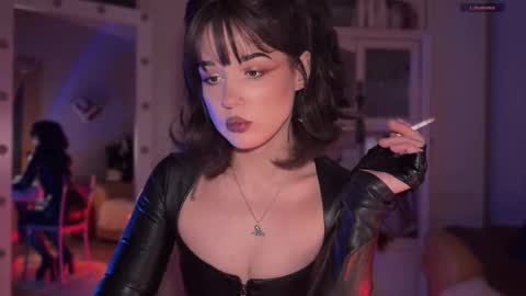 Miss Nelly online show from November 17, 10:37 pm