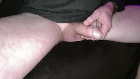 Snapshot of sundicksun chatting on October 5, 4:49 pm s online show from October 5, 4:49 pm