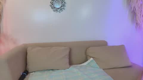 Snapshot of sunflower_aillyn chatting on October 29, 10:11 pm Aillyn Perez online show from October 29, 10:11 pm