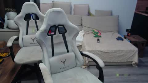 Alice and Sergey online show from March 1, 7:05 pm