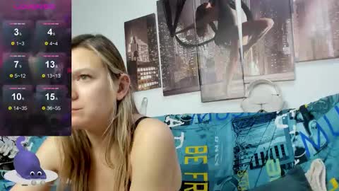 Snapshot of sunny__sammy chatting on October 19, 1:17 am Sammy online show from October 19, 1:17 am