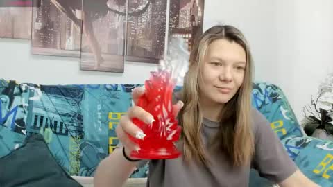 Snapshot of sunny__sammy chatting on November 16, 1:22 am Sammy online show from November 16, 1:22 am