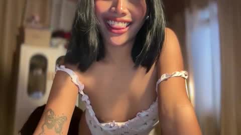 ANGEL-DONT FORGET TO THUMBS UP AND FOLLOW online show from October 26, 5:35 am