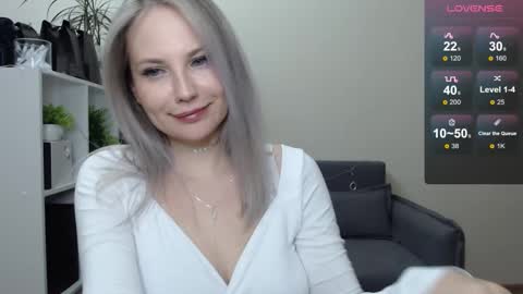 Naomi online show from December 28, 6:08 pm