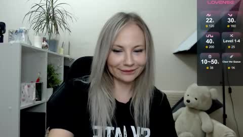 Naomi online show from November 29, 3:04 pm