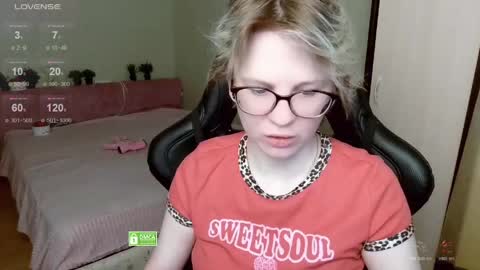 sunny mood online show from April 28, 4:39 am