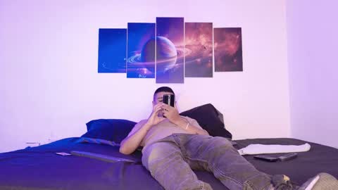 Snapshot of sunnyandevan chatting on November 16, 10:04 pm Christian Vanessa online show from November 16, 10:04 pm