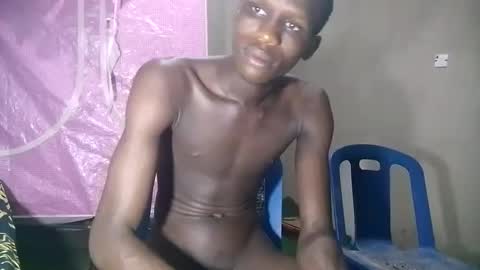 Sunnyblack2 online show from March 10, 11:27 pm