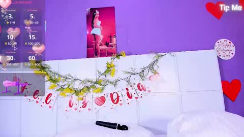      online show from February 12, 9:01 pm