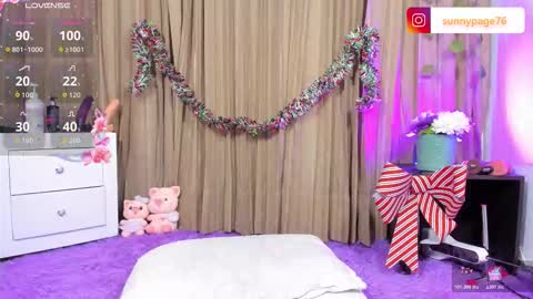      online show from November 26, 1:12 pm