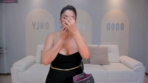 Sunny Rivers online show from February 5, 6:48 pm