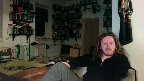 Snapshot of sunr1sa chatting on November 3, 4:47 am sunr1sa online show from November 3, 4:47 am