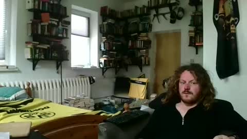 Snapshot of sunr1sa chatting on November 15, 8:44 am sunr1sa online show from November 15, 8:44 am