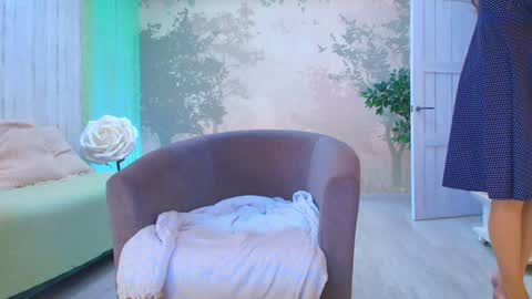 Eva  online show from February 7, 4:16 am