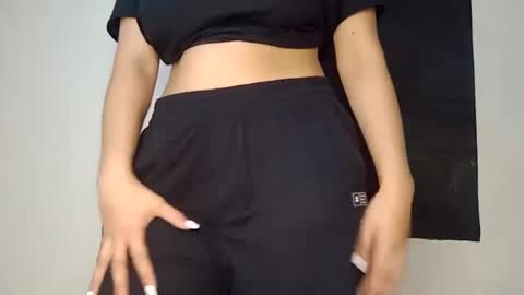 Annie online show from December 18, 5:48 am