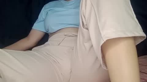 Annie online show from January 7, 11:56 pm