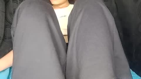 Annie online show from January 20, 1:39 am