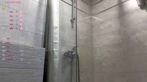 Snapshot of sunshine_diana_ chatting on January 25, 6:24 pm Di online show from January 25, 6:24 pm