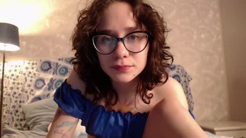 Hella online show from February 4, 11:16 pm