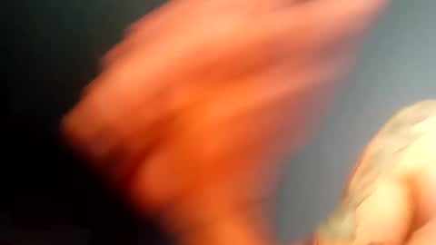 Snapshot of sunsweetsavage chatting on December 19, 8:23 am BIGDGEE online show from December 19, 8:23 am