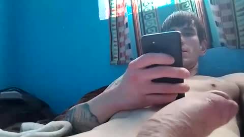 Snapshot of sunsweetsavage chatting on February 9, 8:24 pm BIGDGEE online show from February 9, 8:24 pm